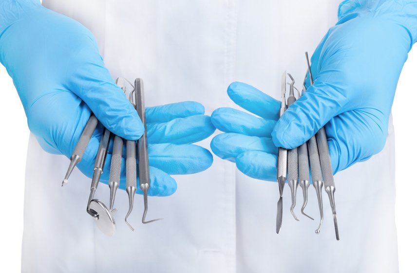 How to choose instruments for implant surgeries?